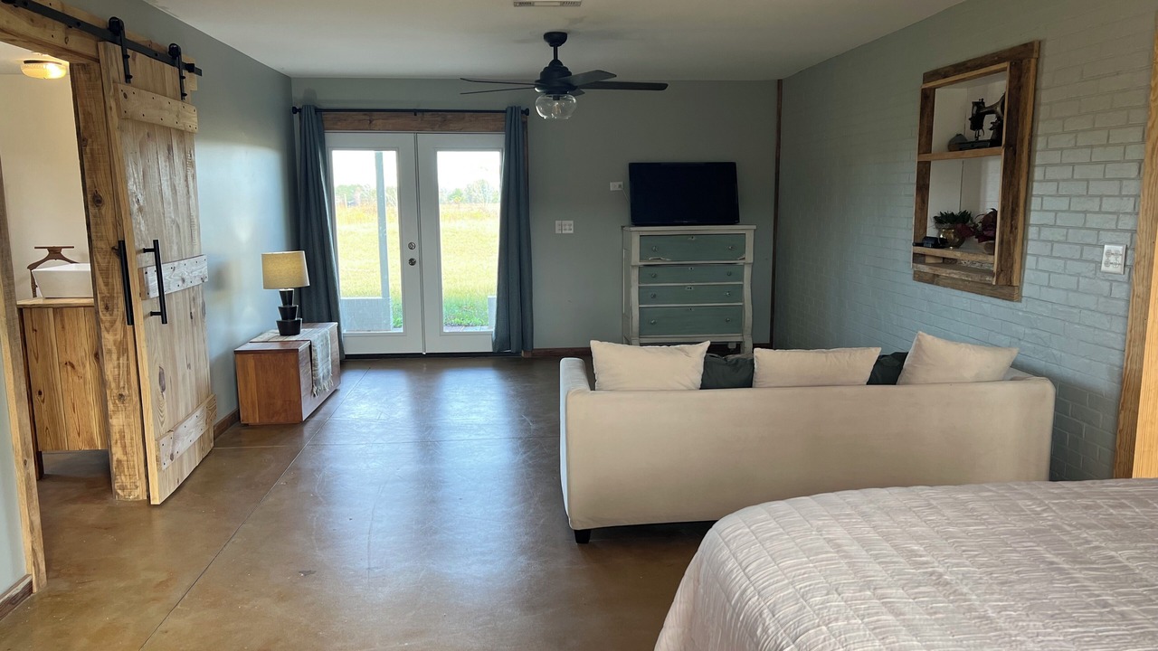 Photo of Bedroom in Houston County