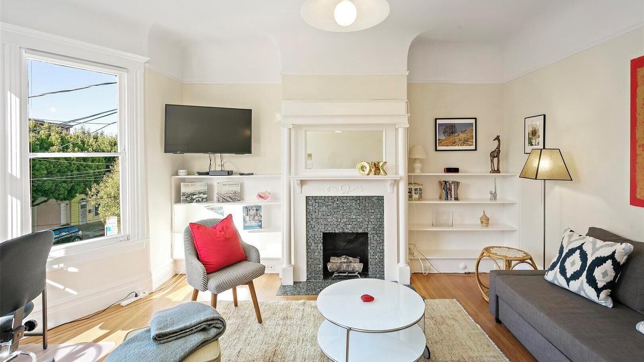 Photo of Livingroom in Dolores Heights