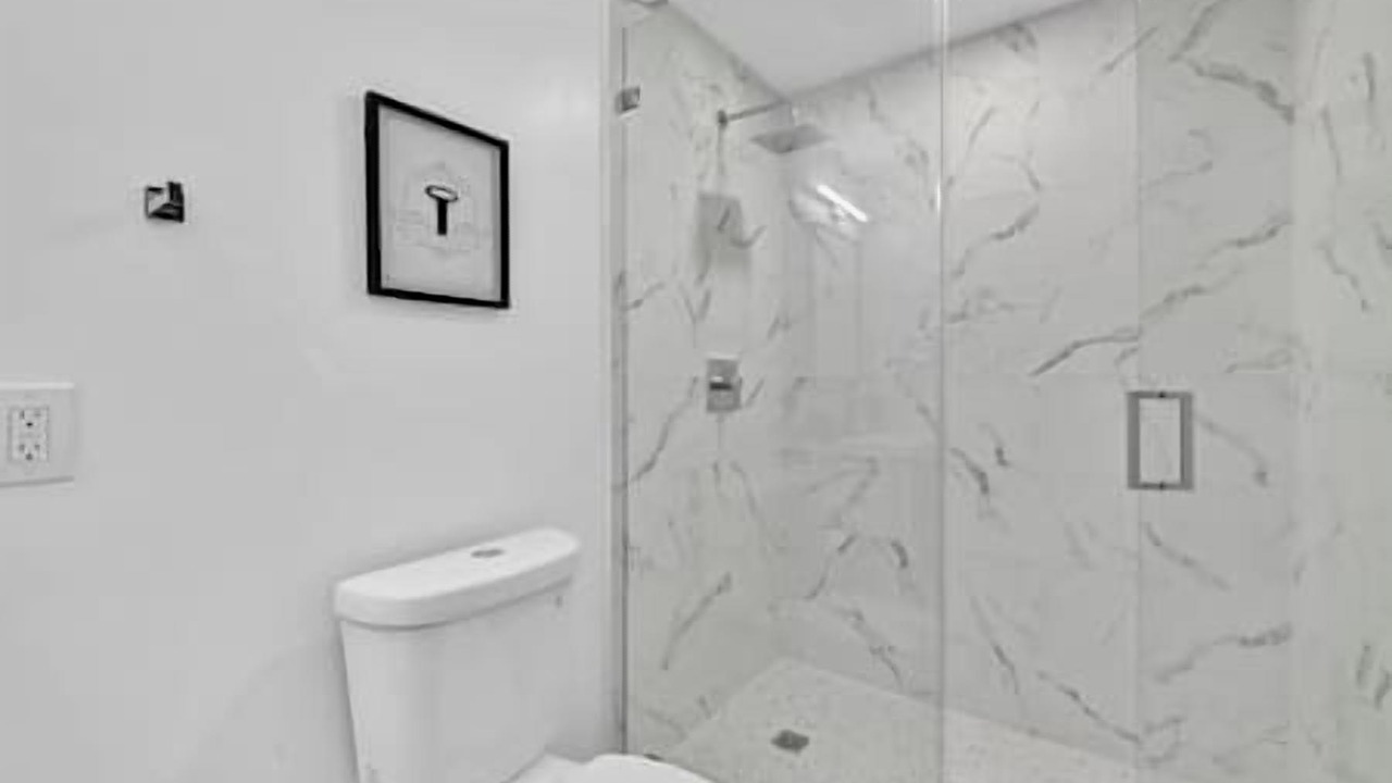 Photo of Bathroom in Middle River Terrace