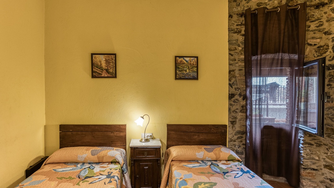 Photo of Bedroom in Garriguella
