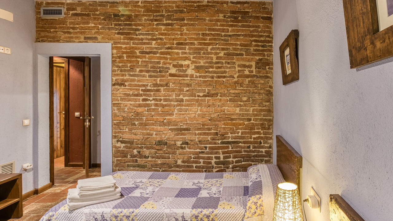 Photo of Bedroom in Garriguella