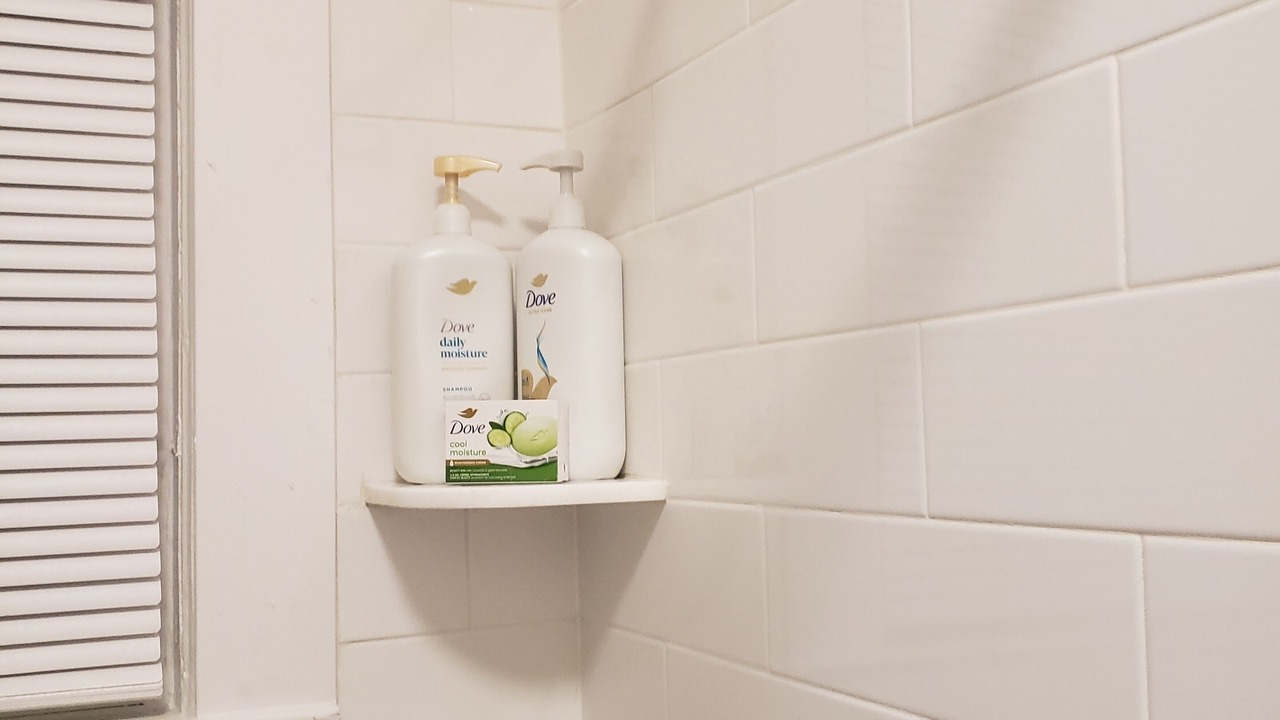 Photo of Bathroom in Teaneck