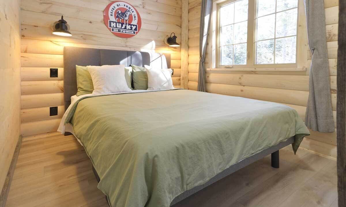 Photo of Bedroom in La Malbaie