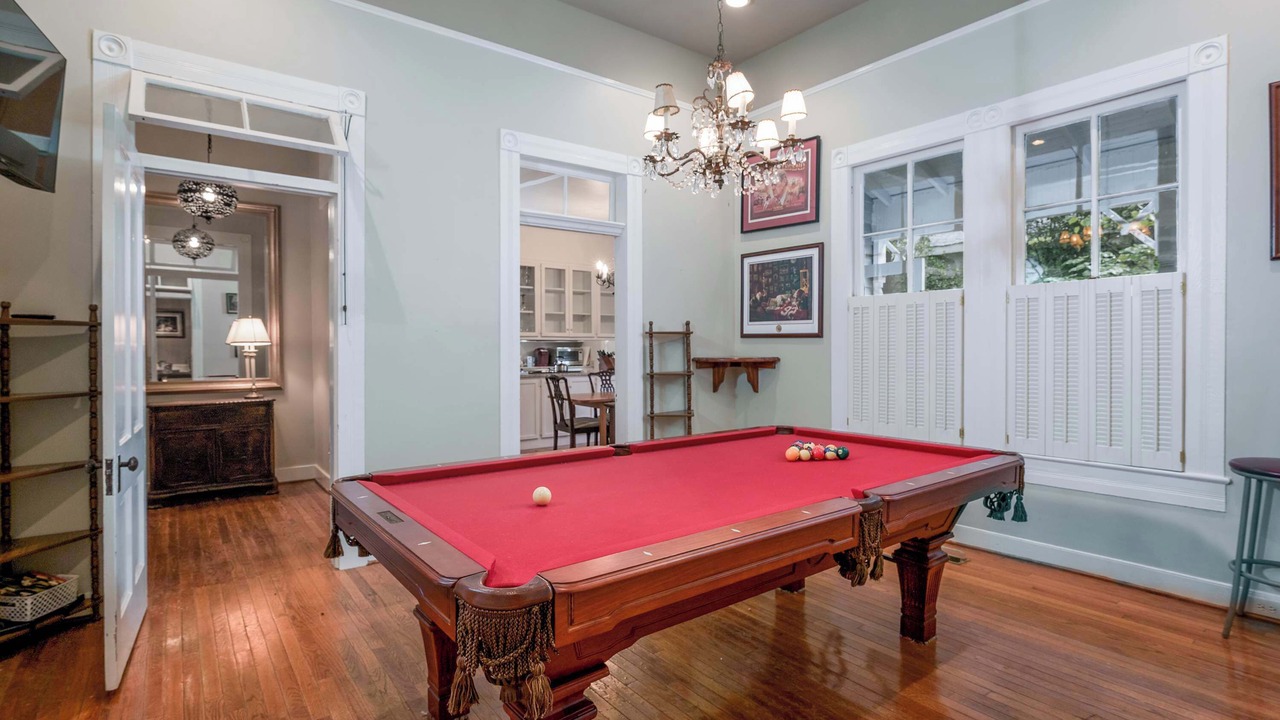 Photo of Bedroom in Northport