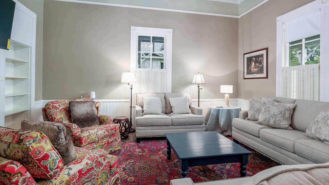 Photo of Livingroom in Northport