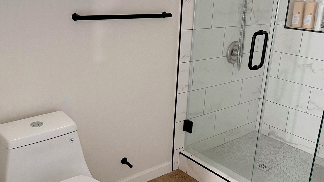 Photo of Bathroom in West Los Angeles