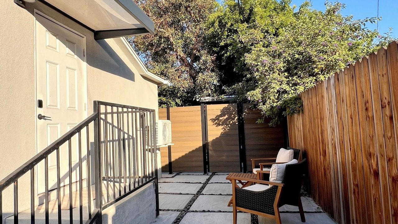 Photo of Patio Balcony in West Los Angeles