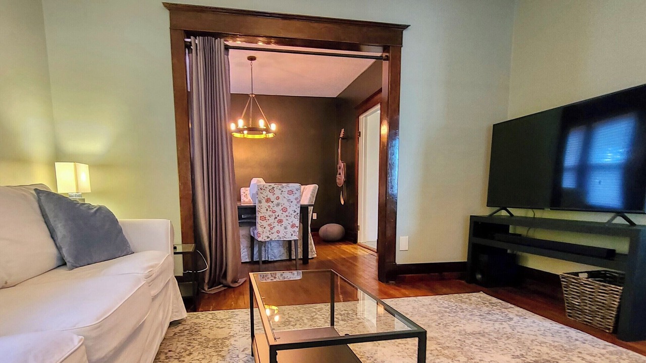 Photo of Livingroom in Waterloo