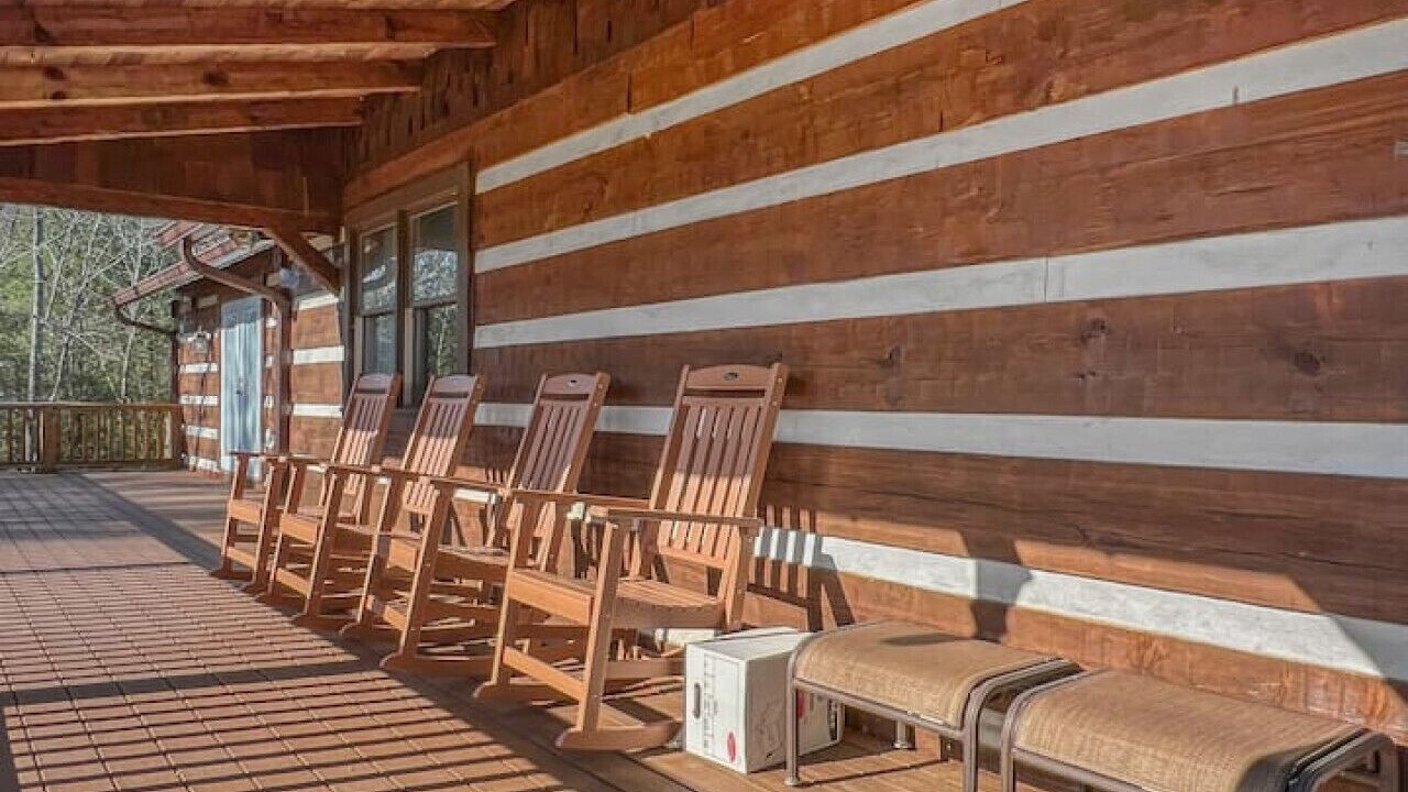 Photo of Patio Balcony in Wilkesboro