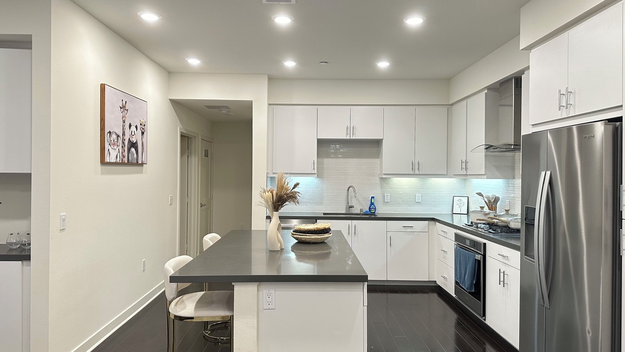 Photo of Kitchen in Airport Area