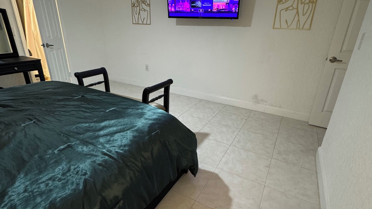 Photo of Bedroom in Miramar