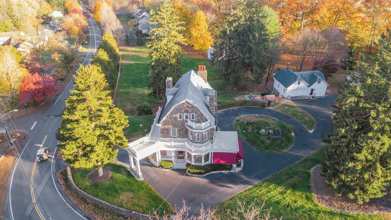 Photo of Outdoor in Montebello