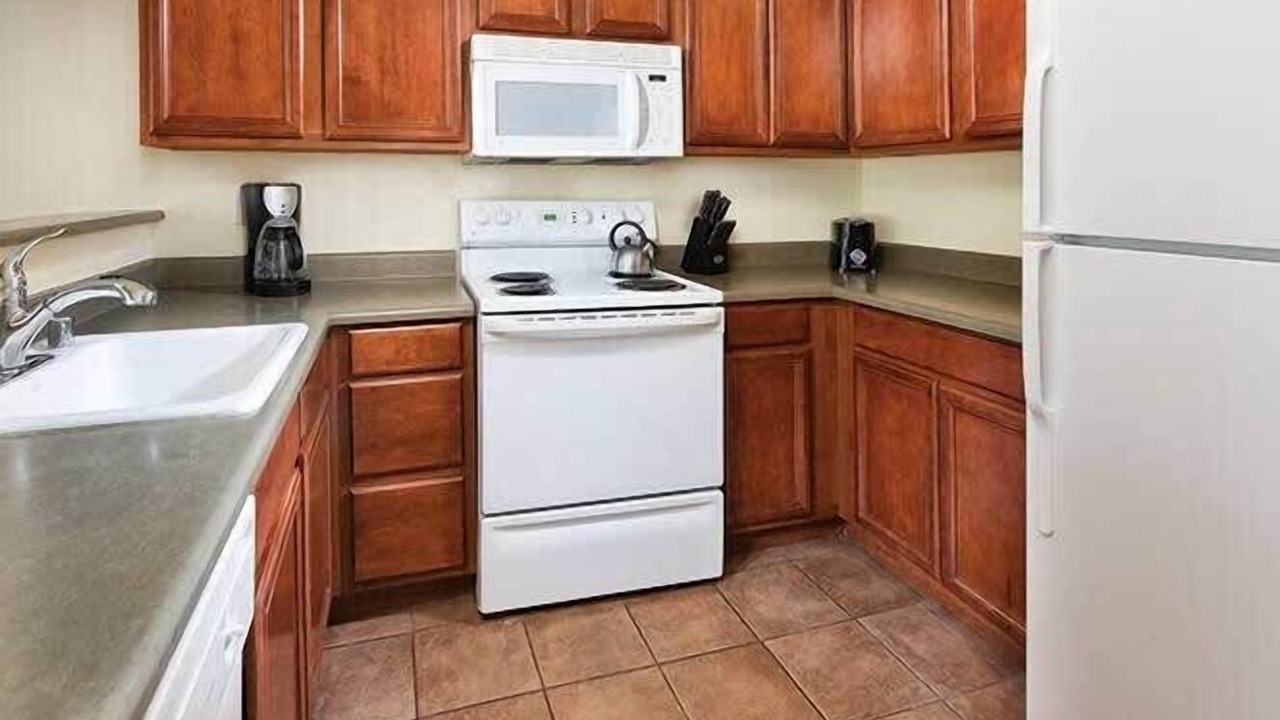 Photo of Kitchen in Round Hill Village