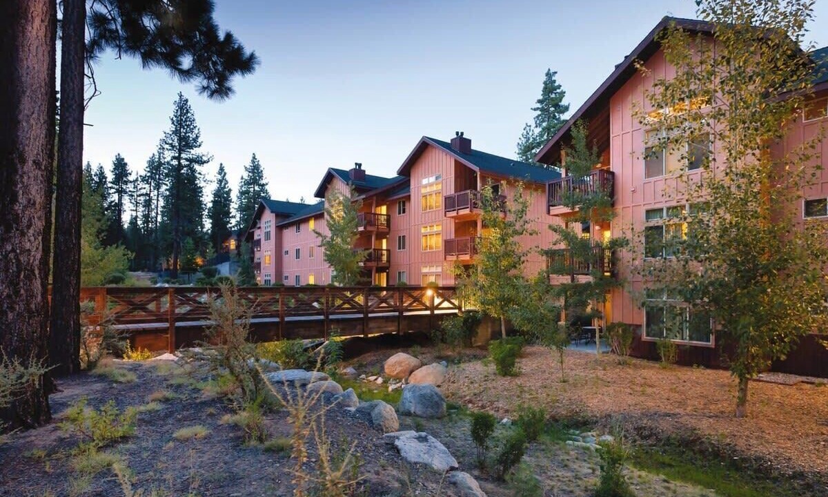 Photo of Outdoor in Round Hill Village