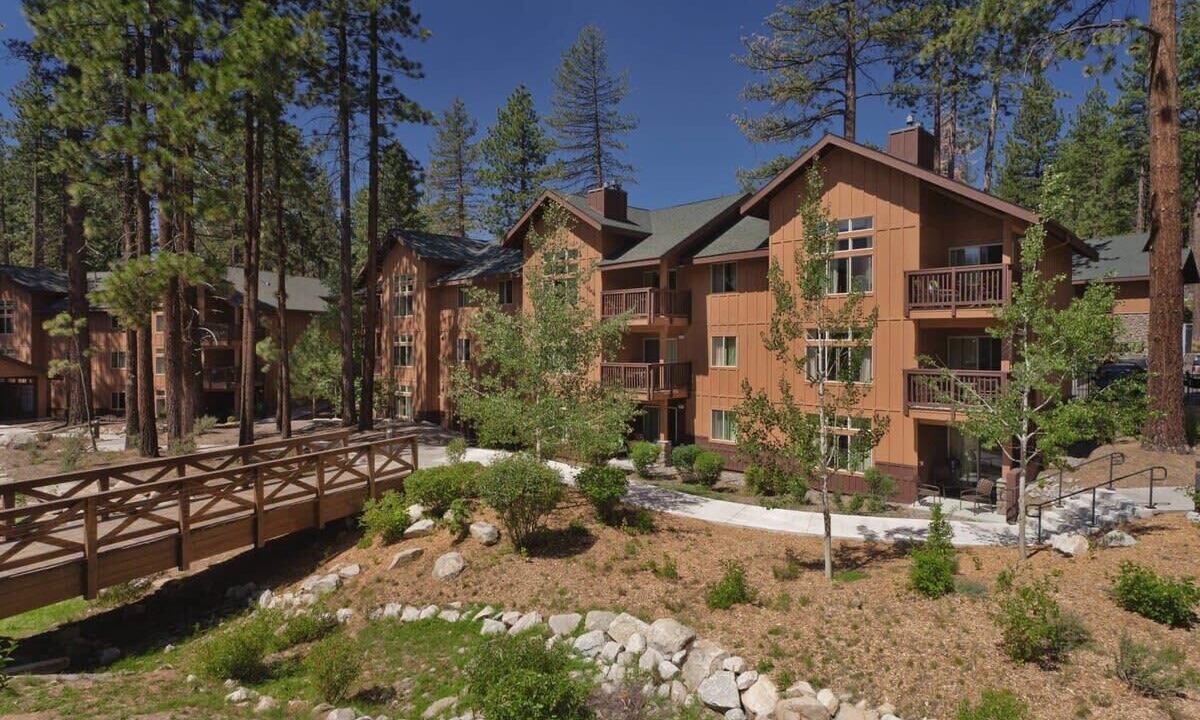 Photo of Outdoor in Round Hill Village