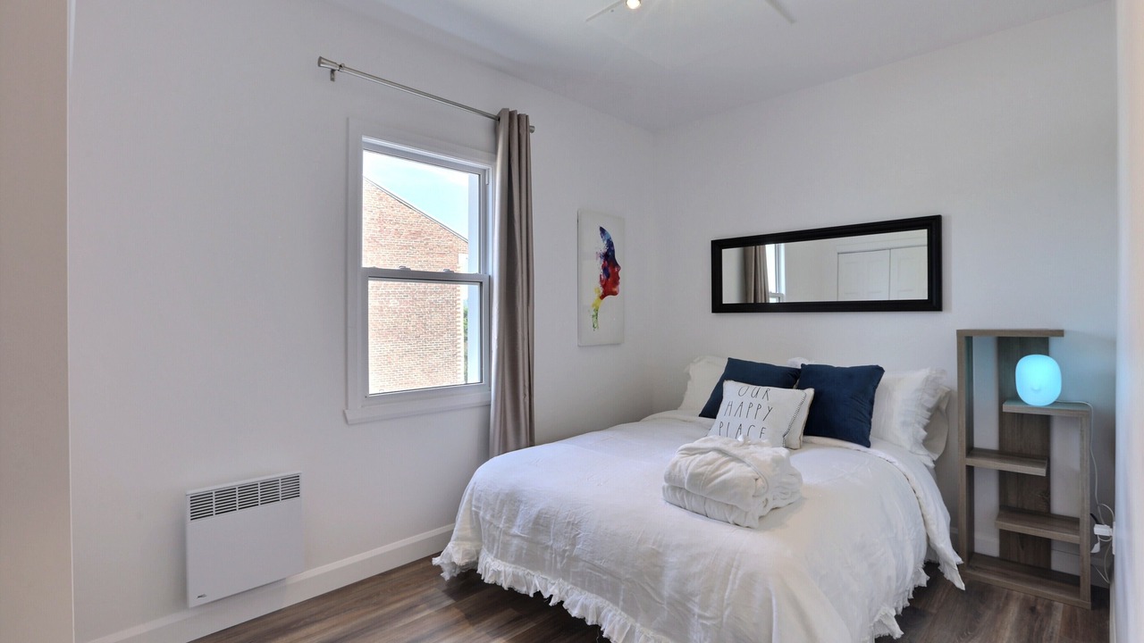 Photo of Bedroom in Desjardins
