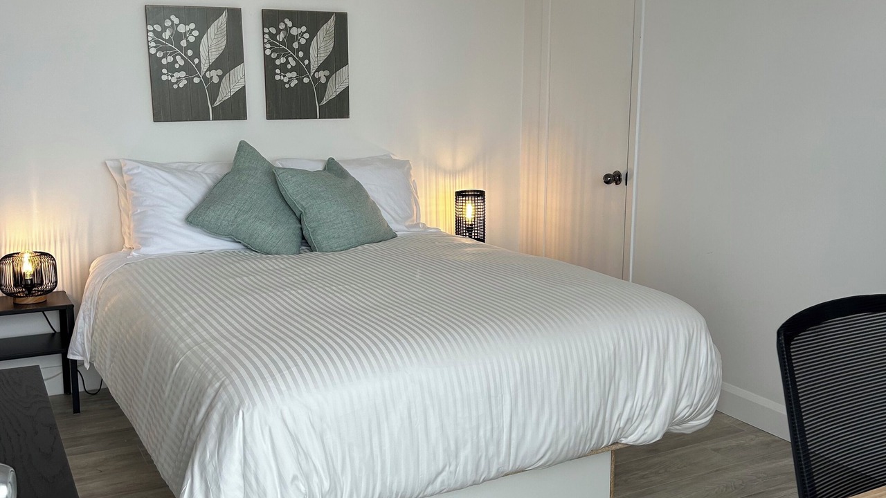 Photo of Bedroom in Levis