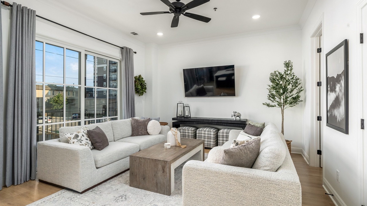 Photo of Livingroom in Druid City