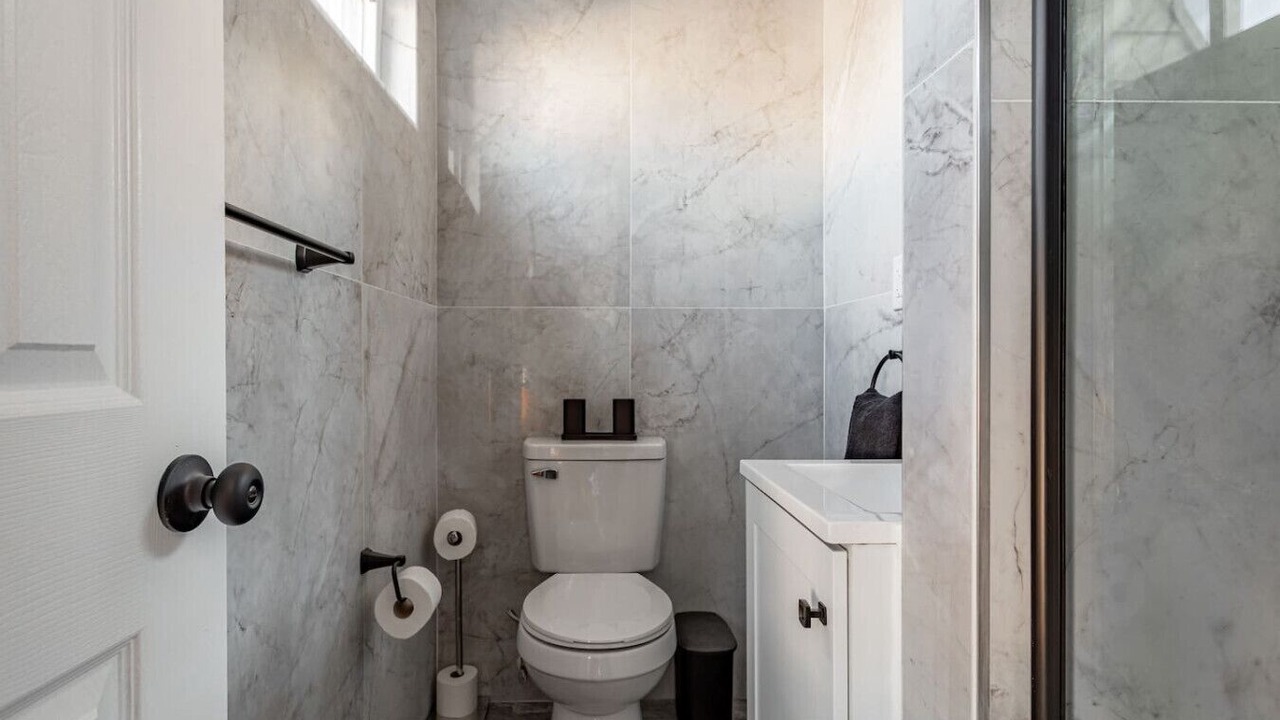 Photo of Bathroom in Constable Hook