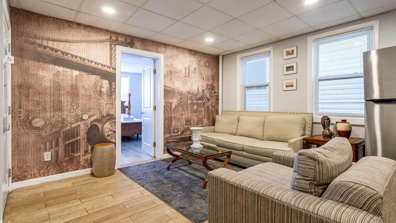 Photo of Livingroom in Constable Hook