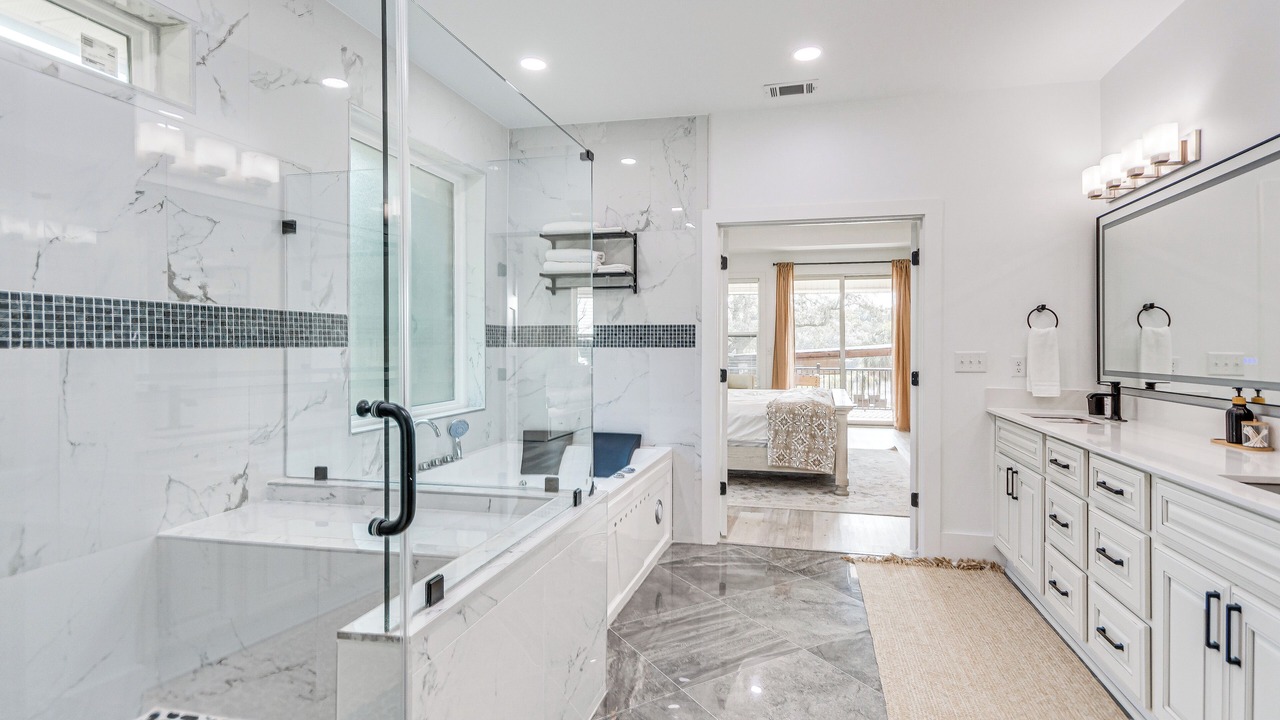 Photo of Bathroom in South Pensacola