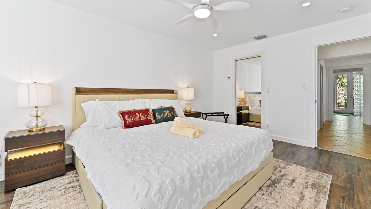 Photo of Bedroom in Wilton Manors