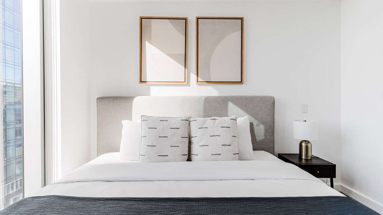 Photo of Bedroom in Rincon Hill