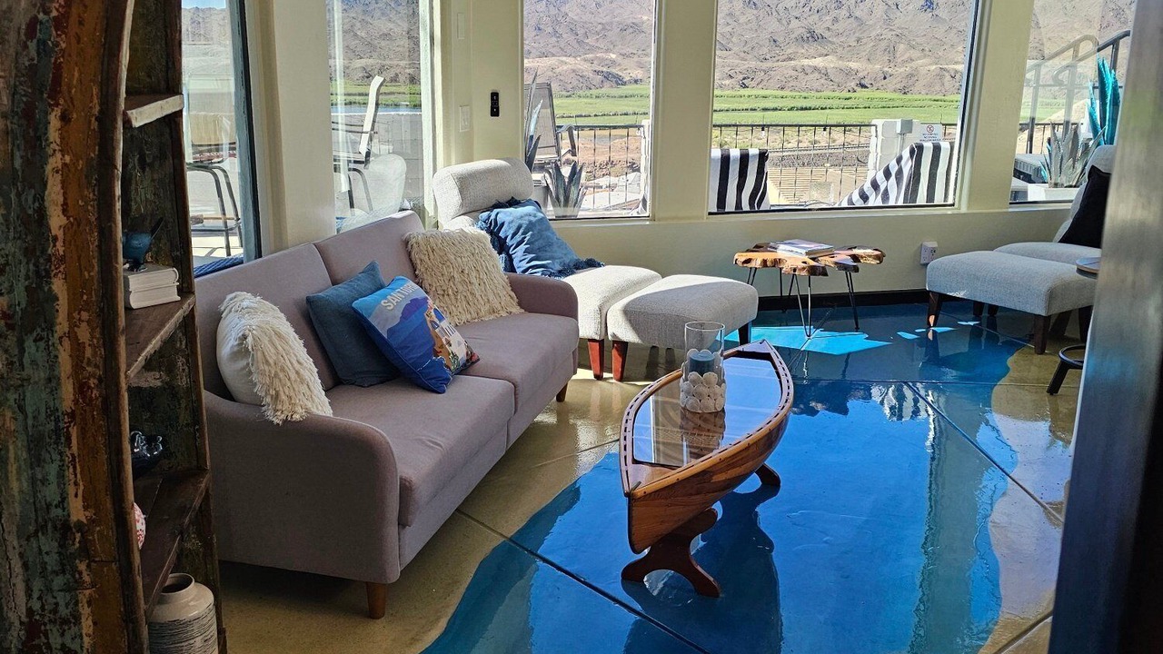 Photo of Livingroom in Parker