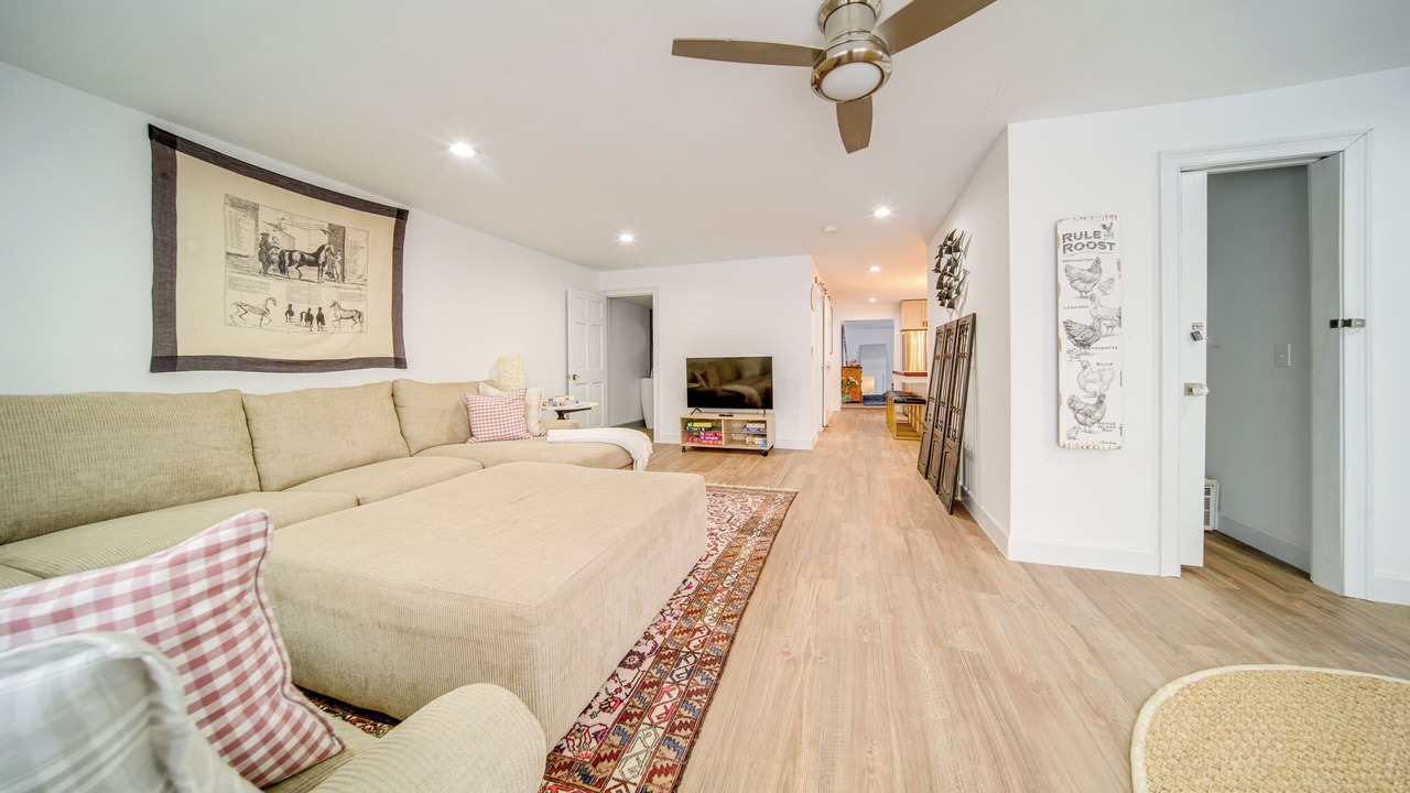 Photo of Livingroom in Westfield