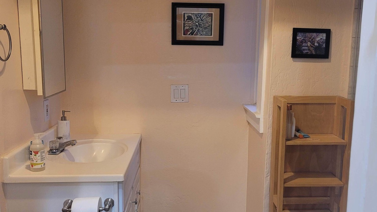 Photo of Bathroom in Southwest Berkeley