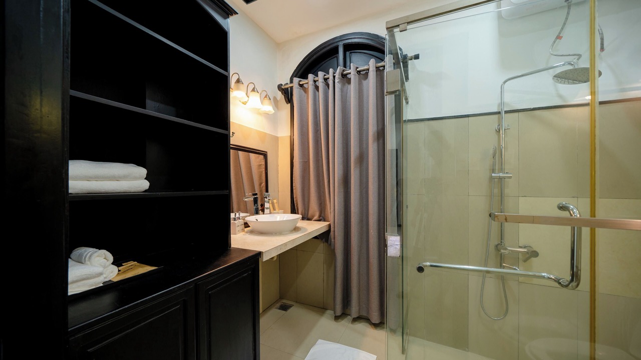 Photo of Bathroom in Son Tra