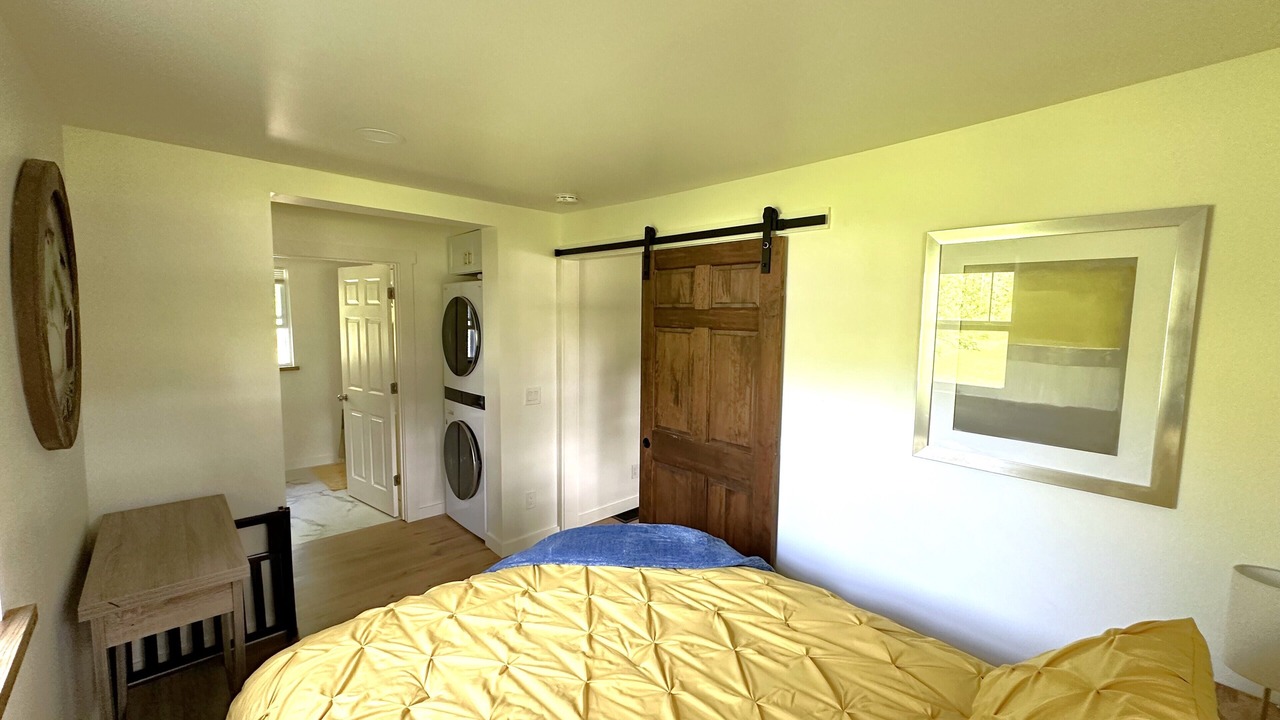 Photo of Bedroom in Batavia