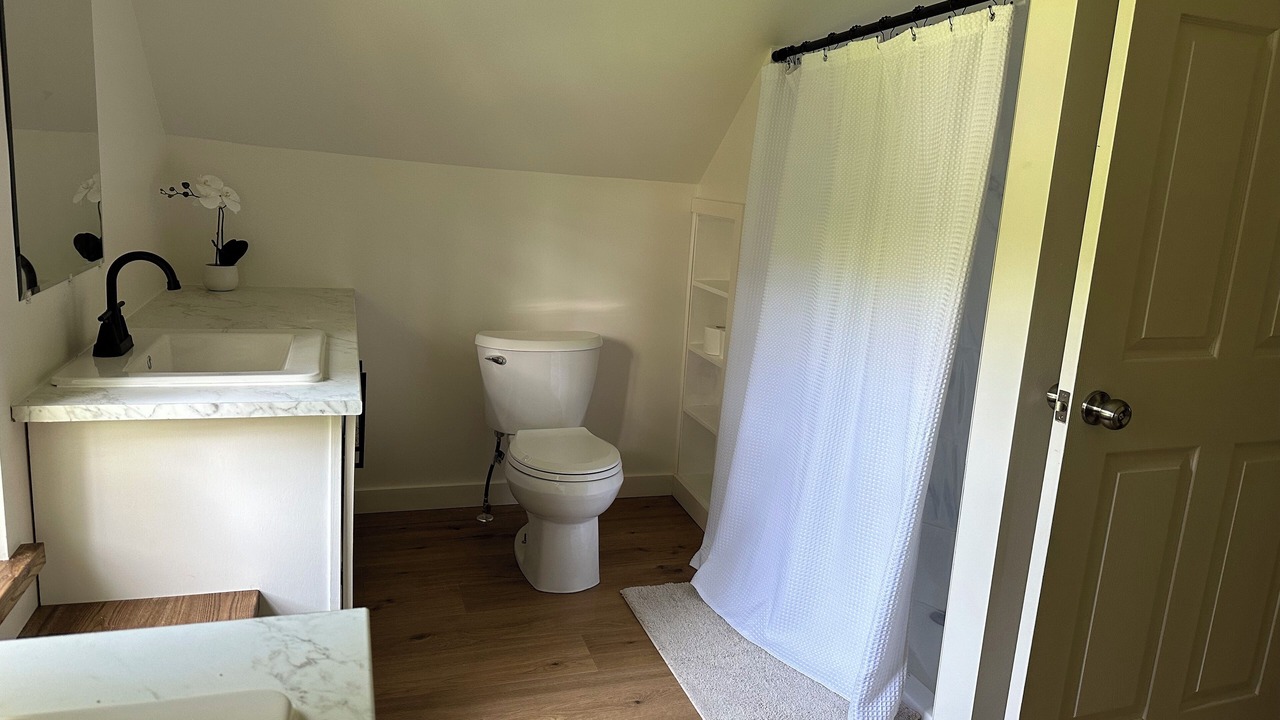 Photo of Bathroom in Batavia