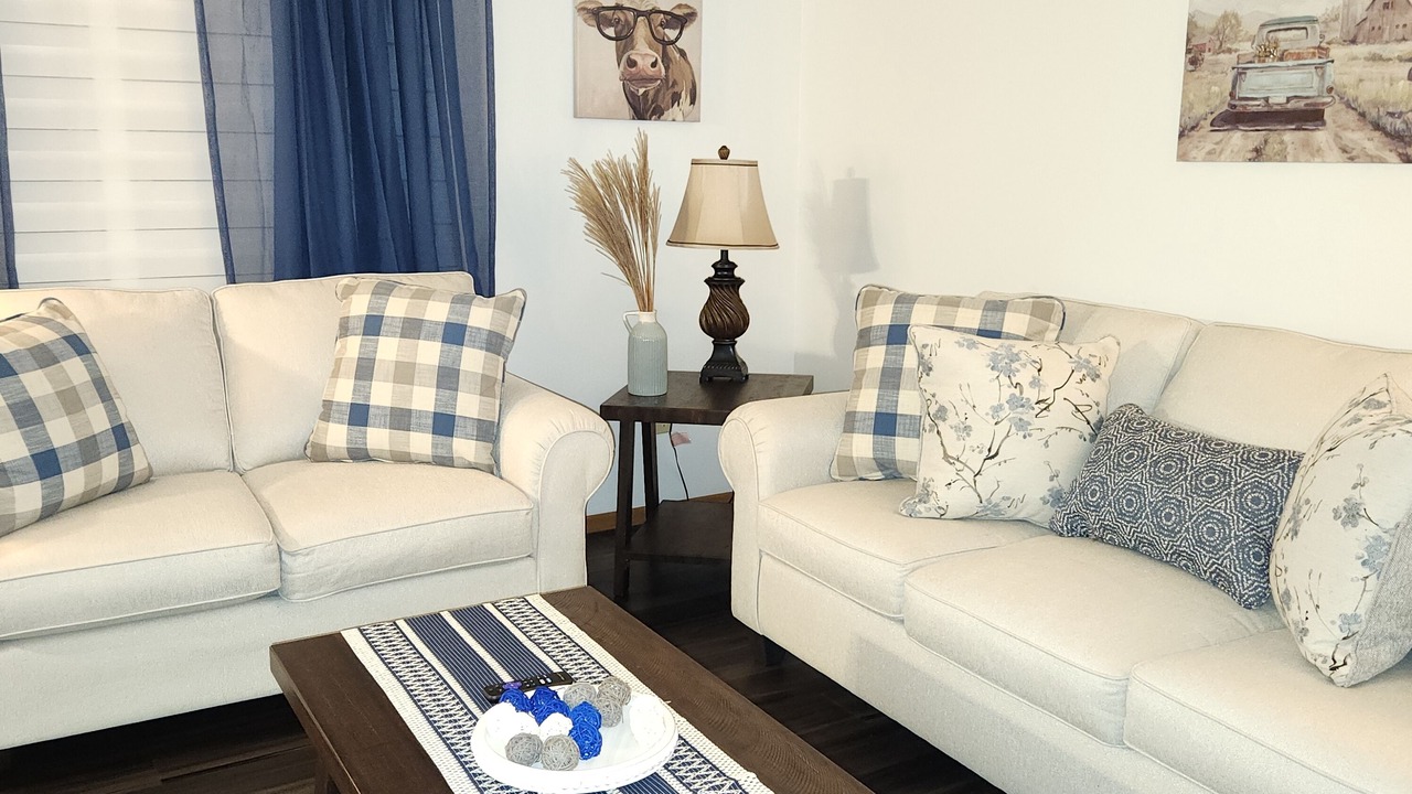 Photo of Livingroom in Niagara Falls
