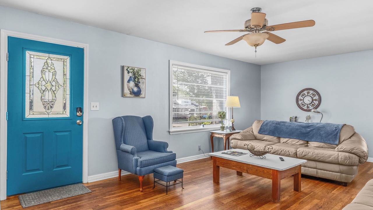 Photo of Livingroom in Sheffield