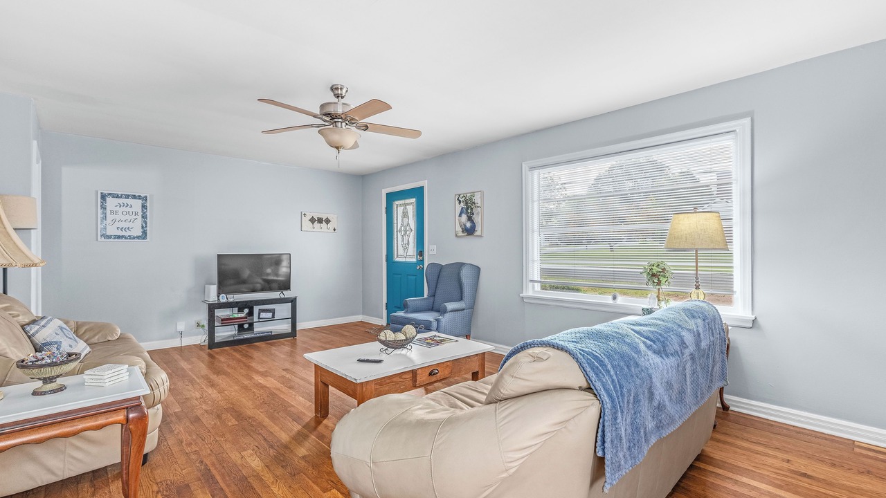 Photo of Livingroom in Sheffield