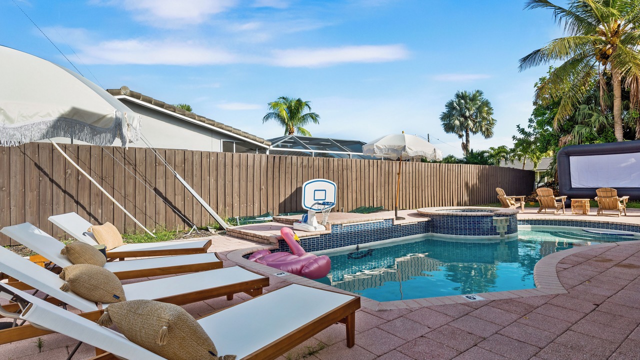 Photo of Outdoor in Imperial Point