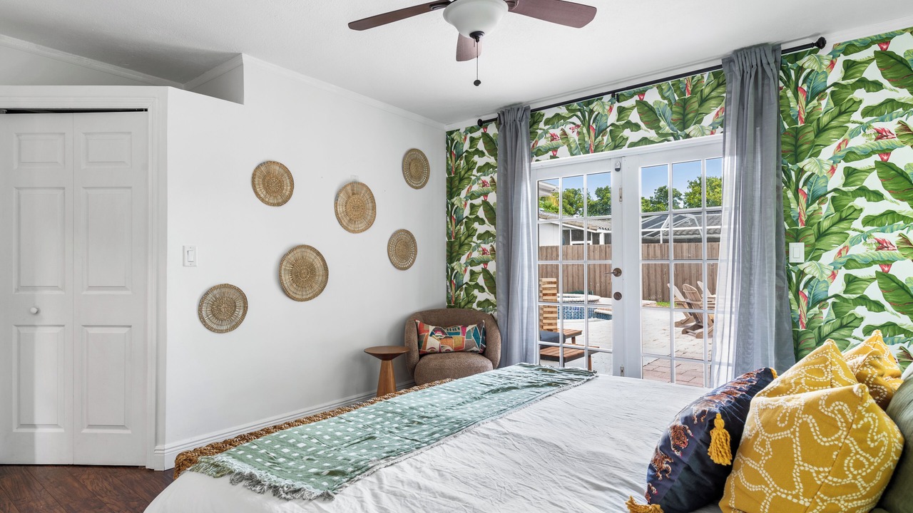 Photo of Bedroom in Imperial Point