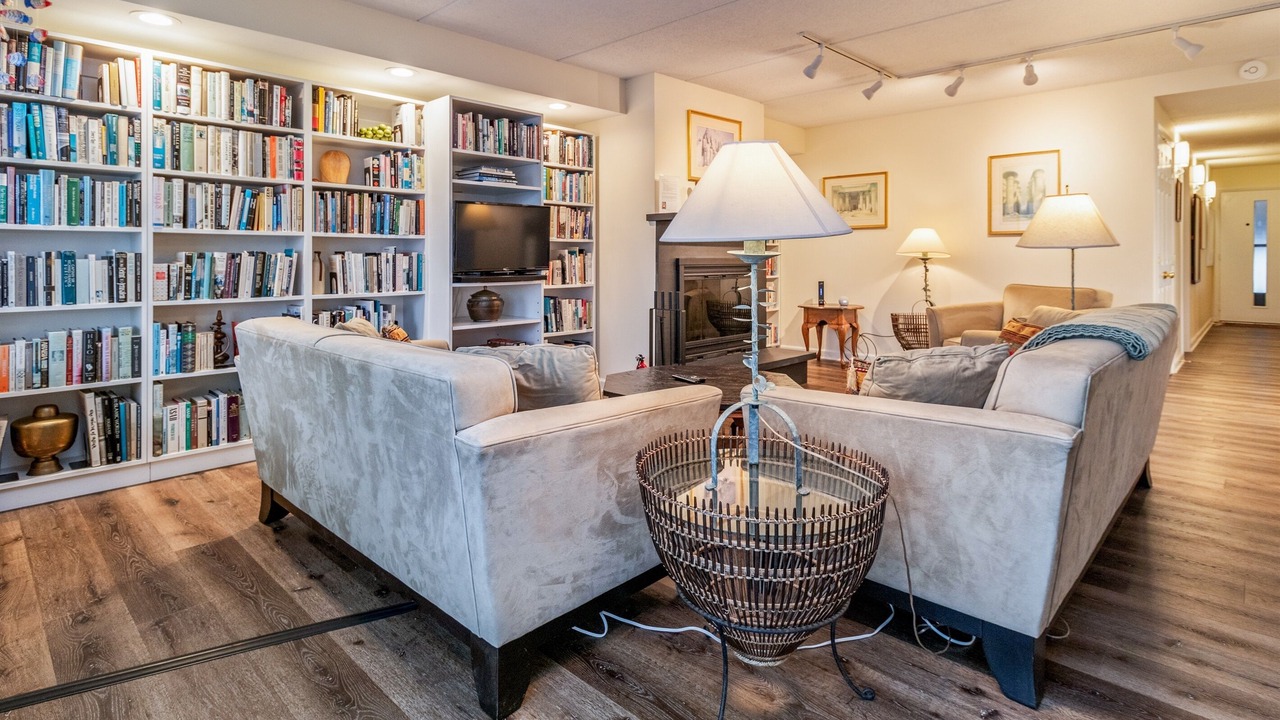 Photo of Livingroom in Holcomb
