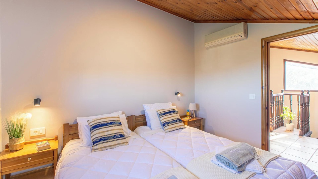 Photo of Bedroom in Stalos