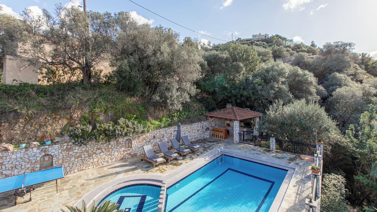 Photo of Outdoor in Stalos