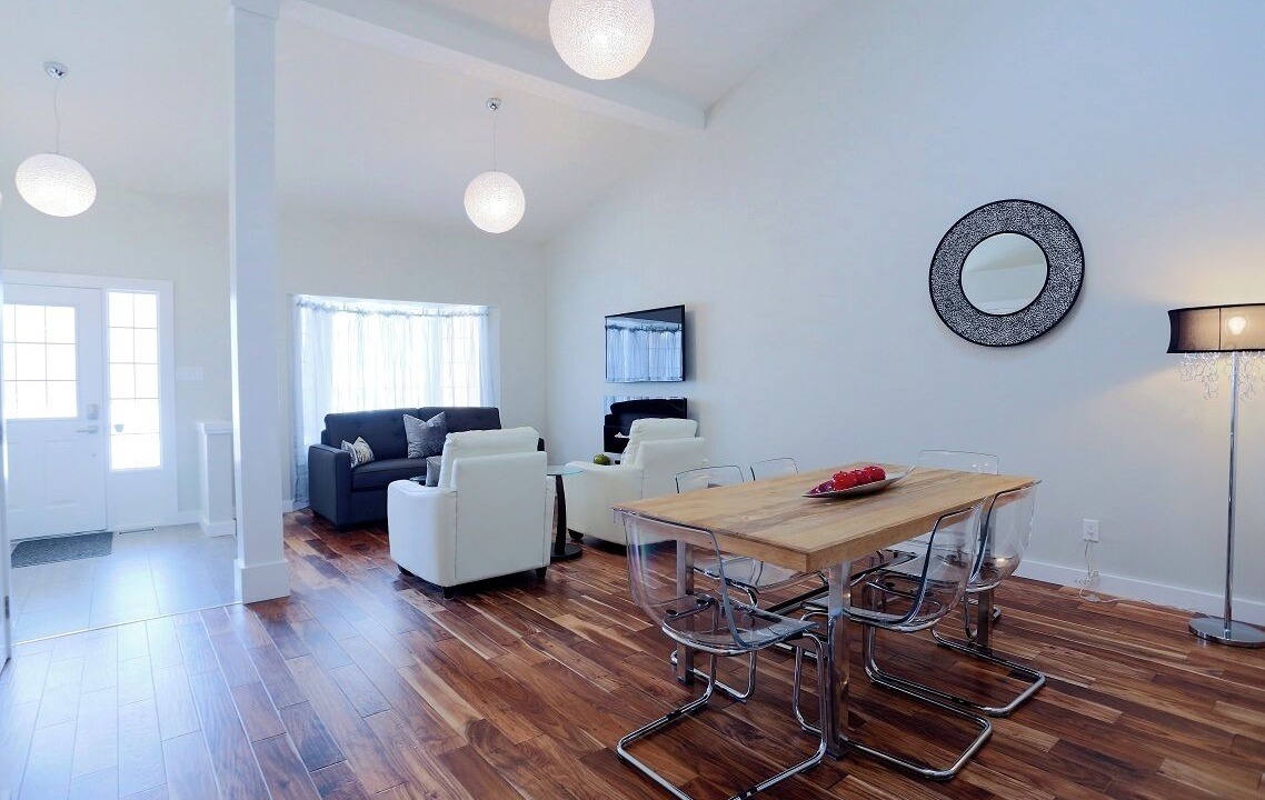 Photo of Livingroom in Highland West