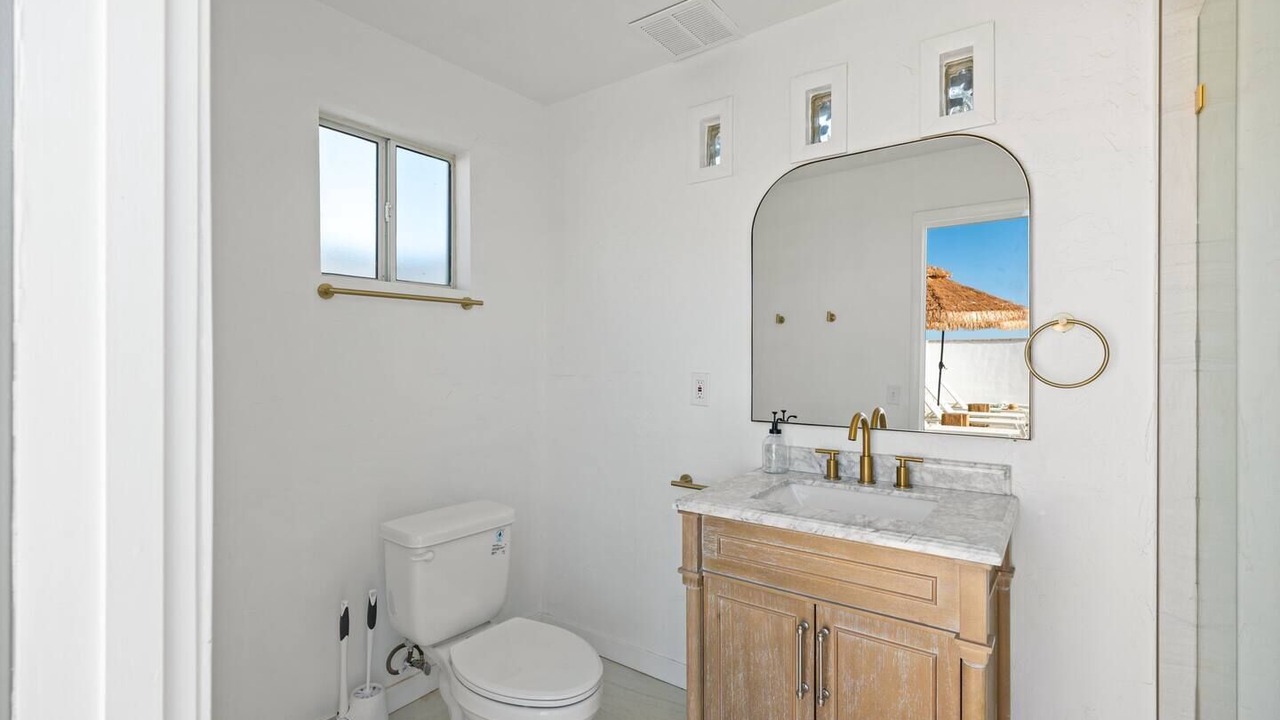 Photo of Bathroom in Panorama Heights