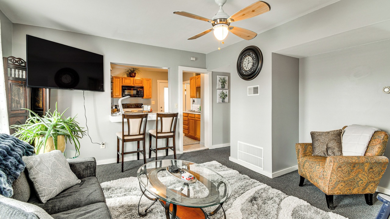 Photo of Livingroom in East Syracuse