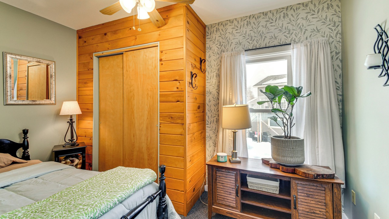 Photo of Bedroom in East Syracuse