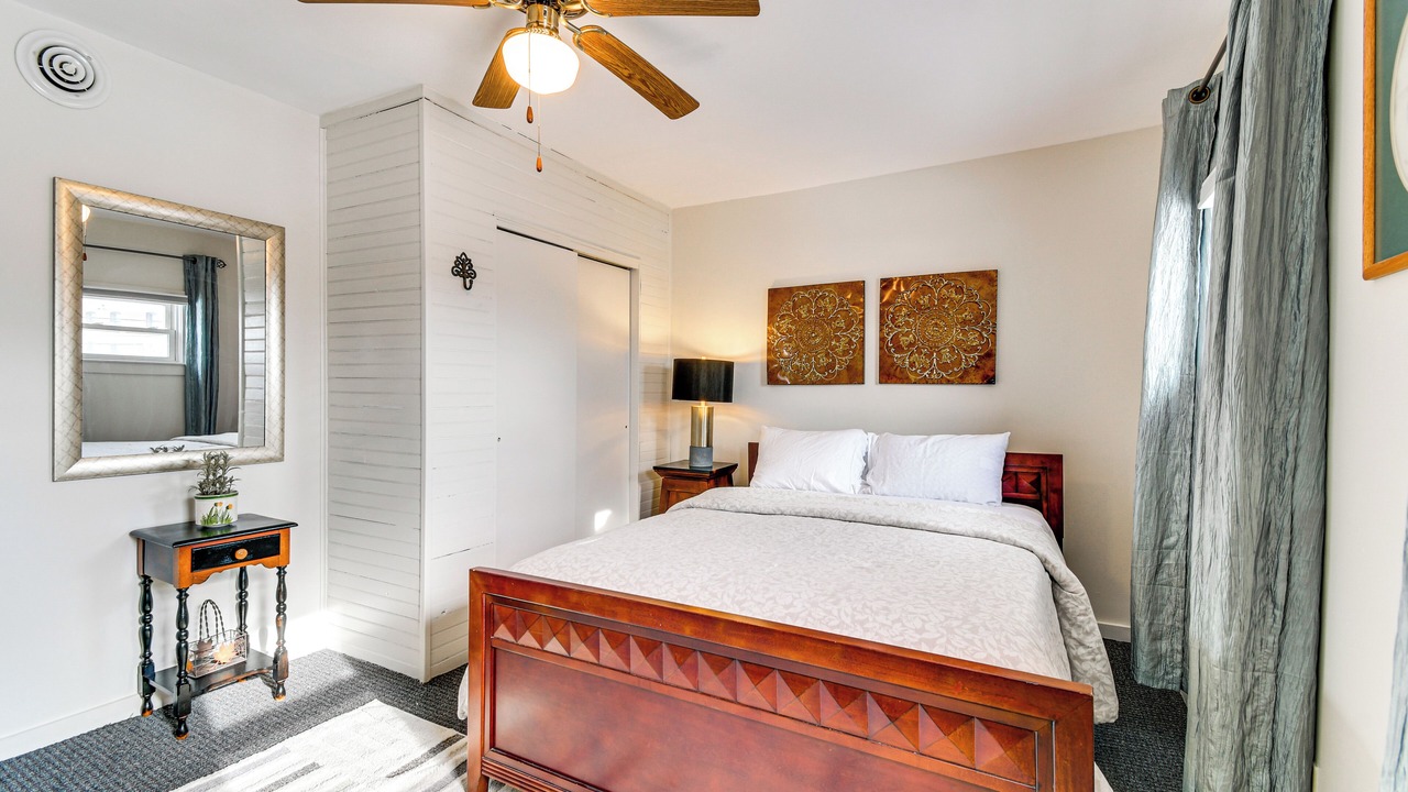 Photo of Bedroom in East Syracuse