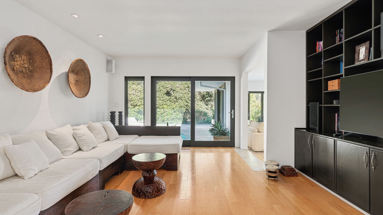 Photo of Livingroom in The Flats