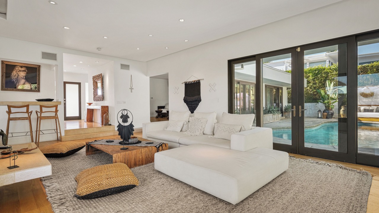 Photo of Livingroom in The Flats
