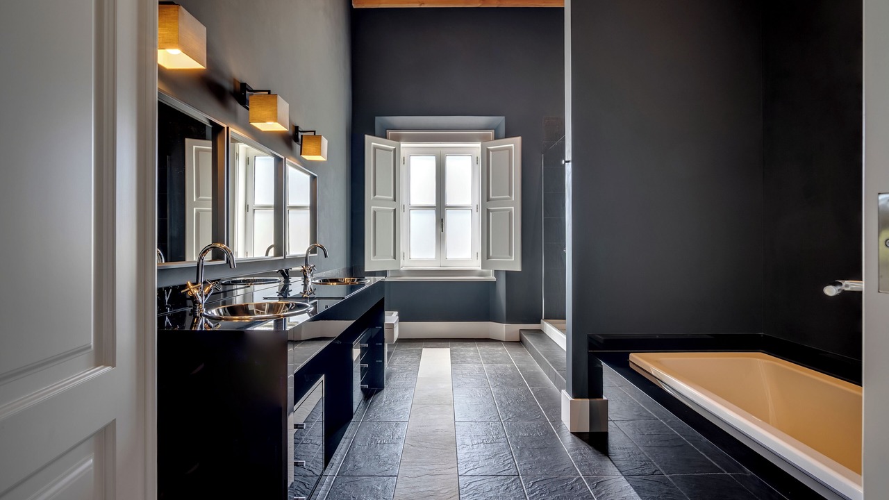 Photo of Bathroom in Tomar