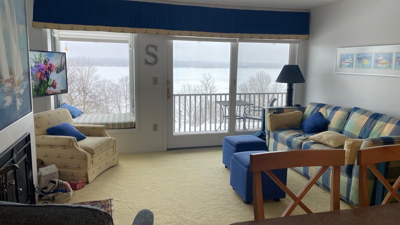 Photo of Livingroom in Dewittville